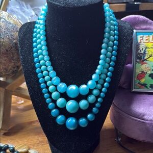 Elegant Blue Beaded Necklace